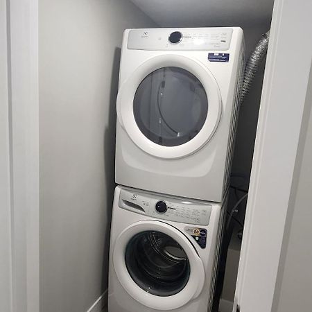 YYC Fabulous And Cozy Guest Suite מראה חיצוני תמונה